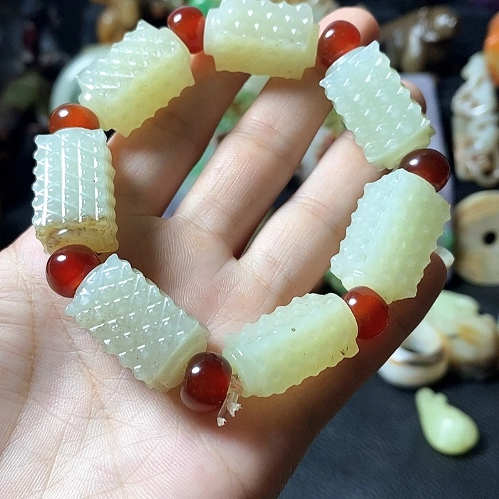 滴血莲花菩提吊坠
