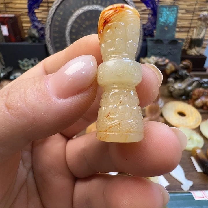 未镶嵌和田玉（糖玉）挂件