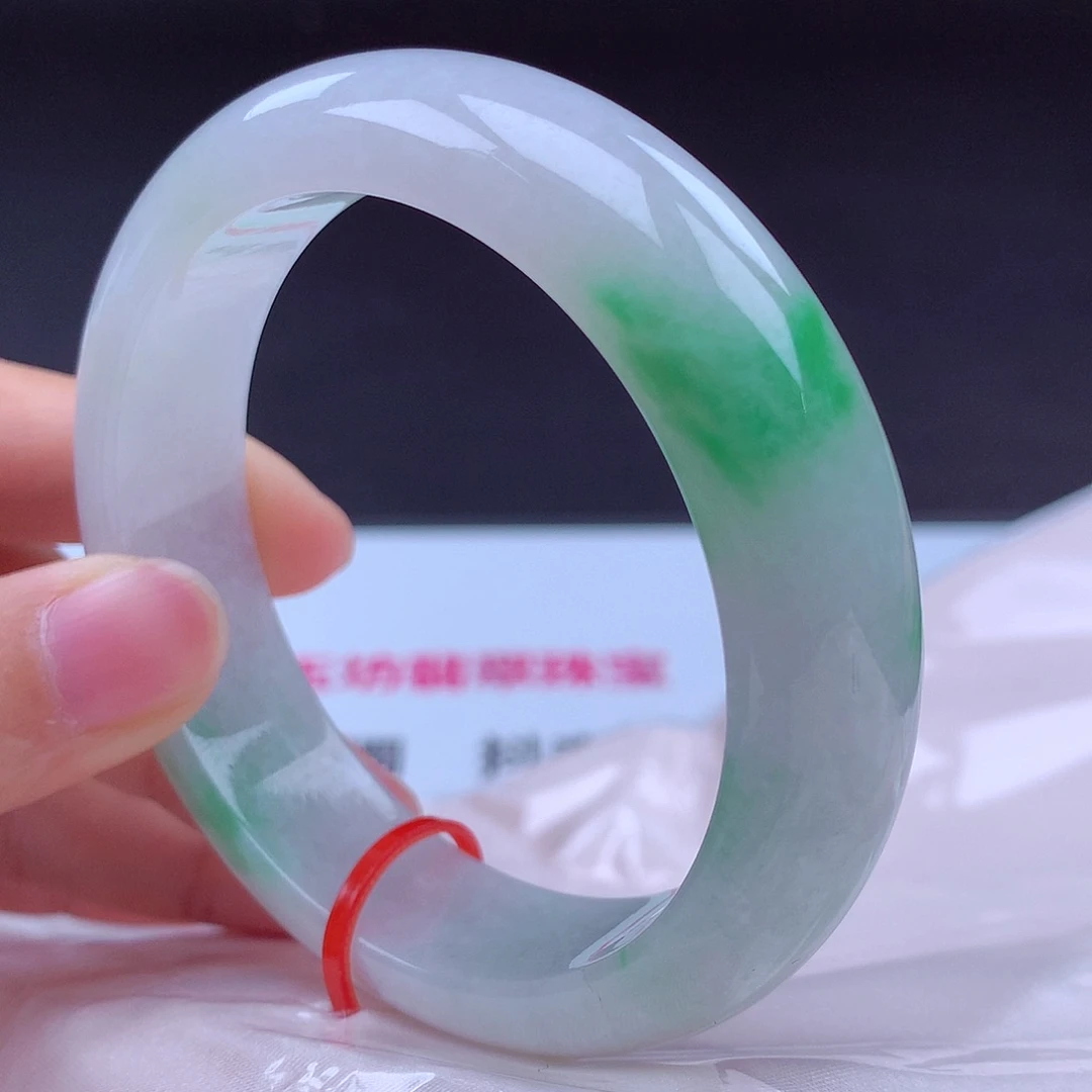 翡翠未镶嵌手镯手镯700001