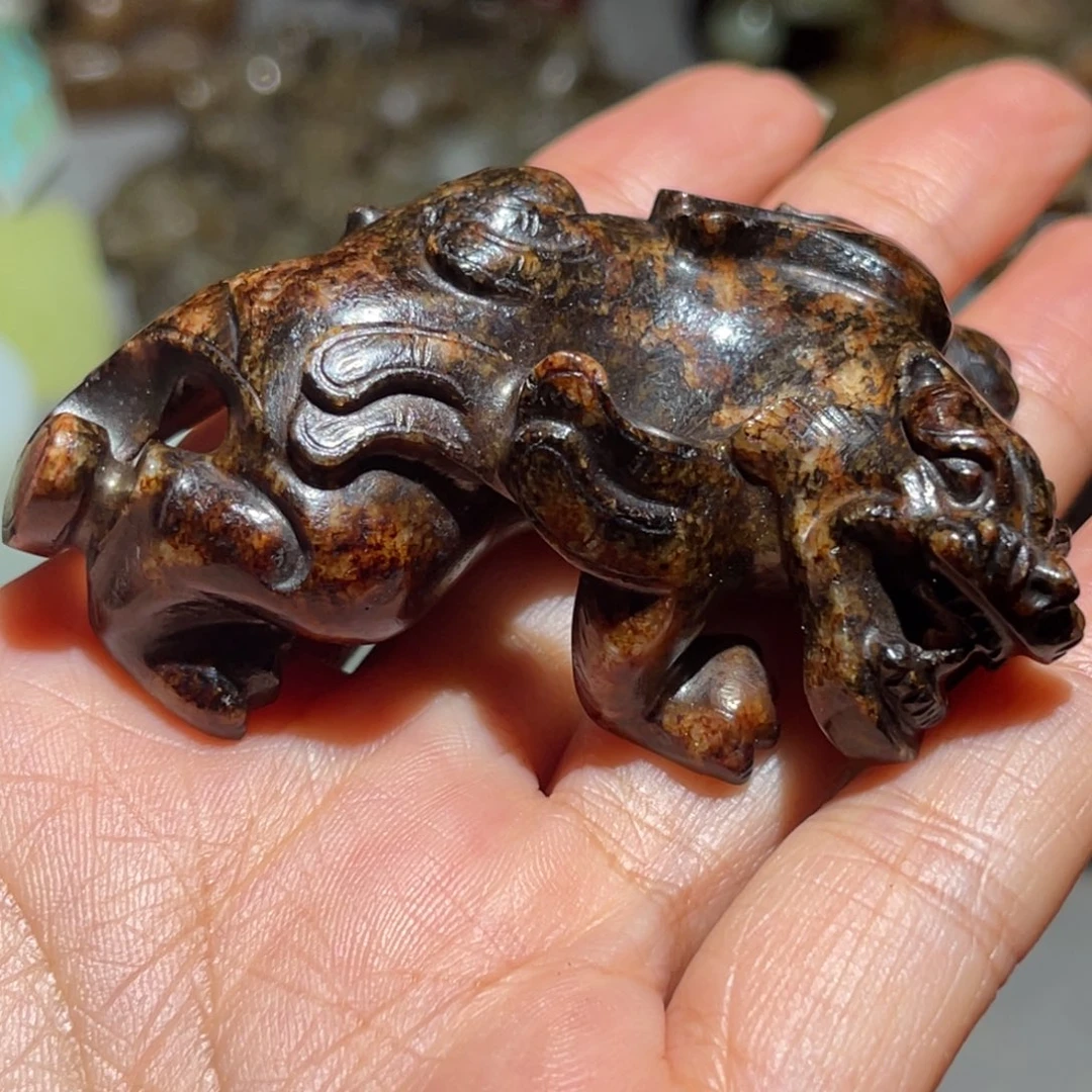 虚***谷和田玉未镶嵌把件