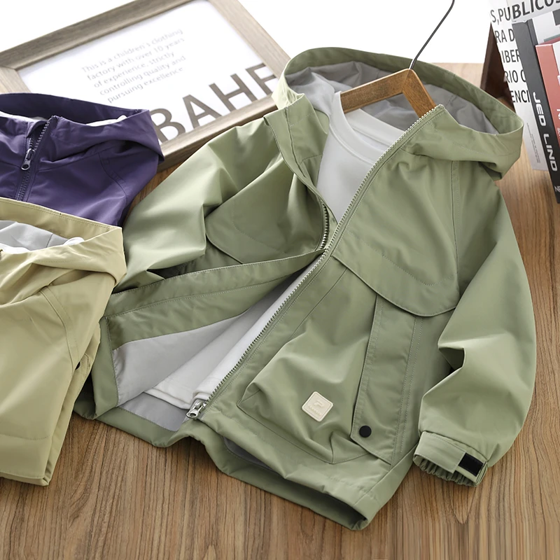 男童外套春秋新款儿童连帽防风上衣中大童帅气薄款衣服