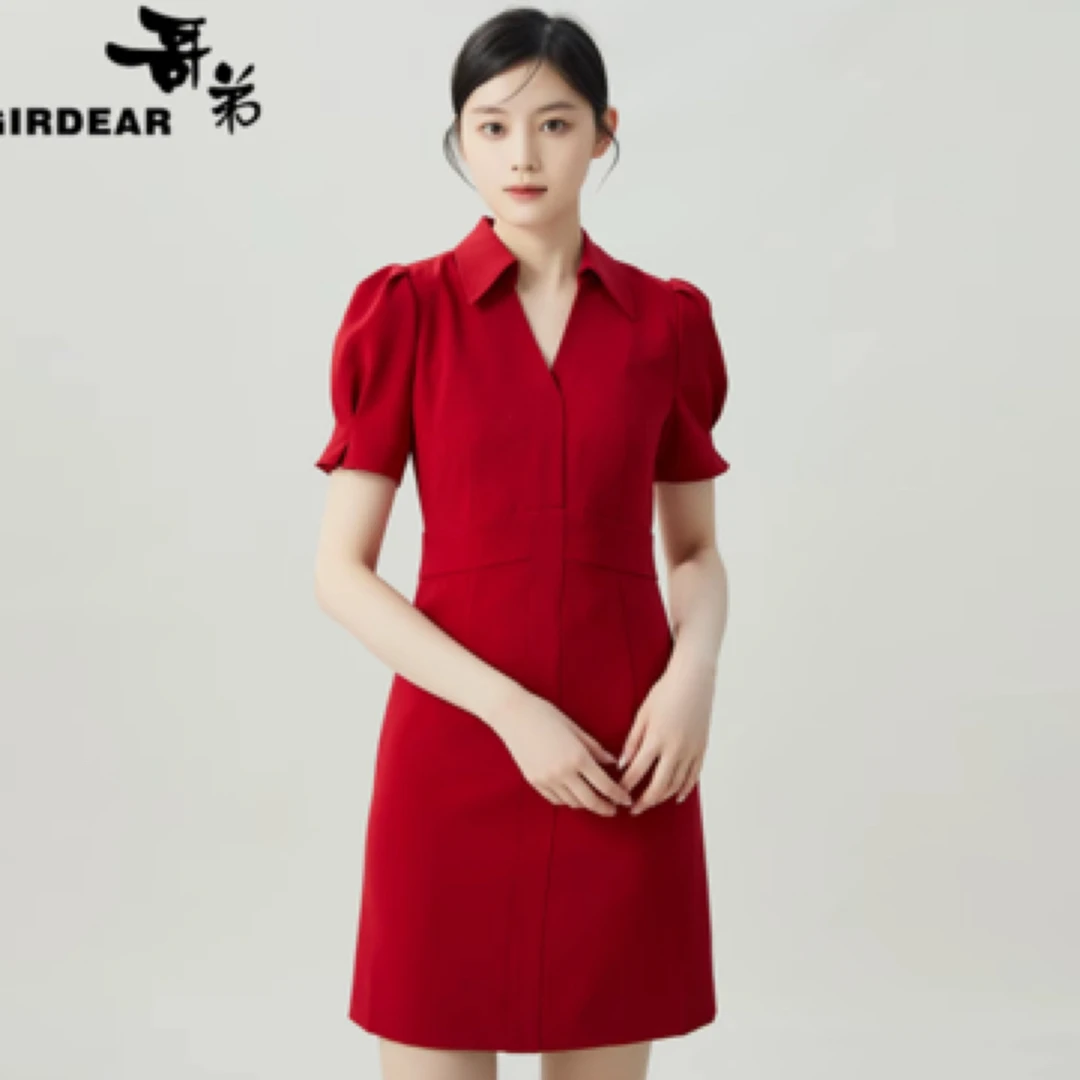 GIRDEAR/哥弟「丝绒玫瑰」气质V领泡泡袖纯色短款修身连衣裙1500460
