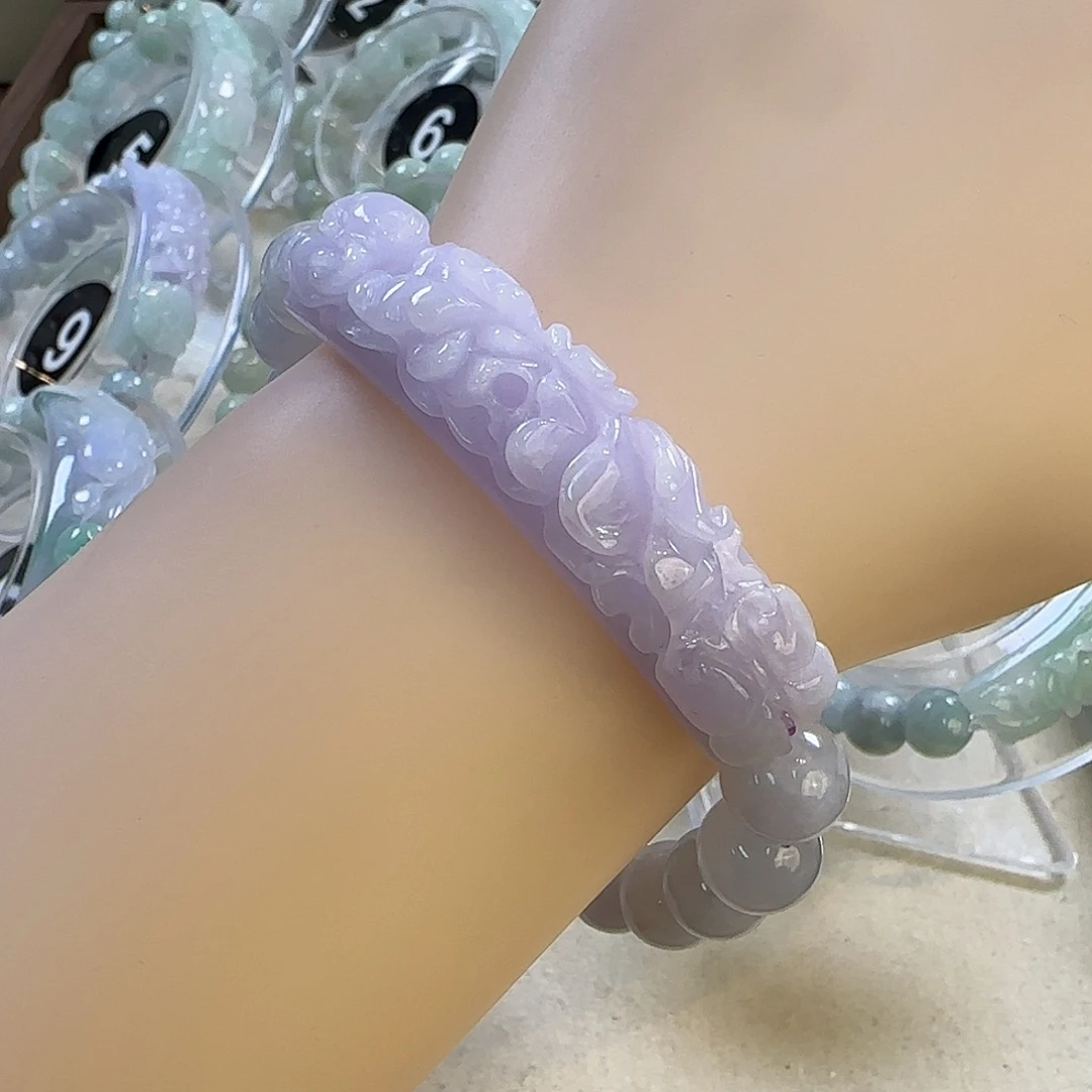 翡翠未镶嵌颈饰手牌60