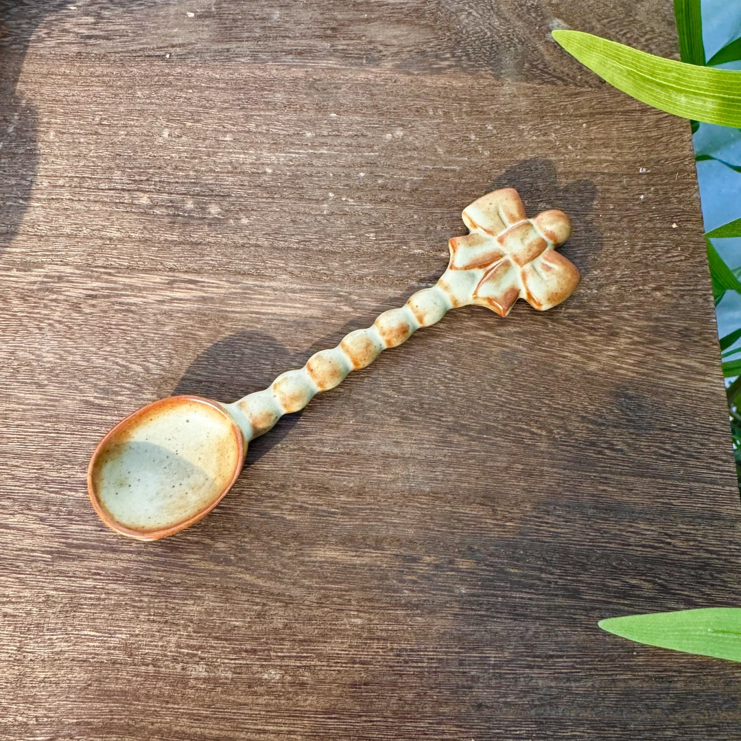 高颜值粗陶仙女蝴蝶结勺