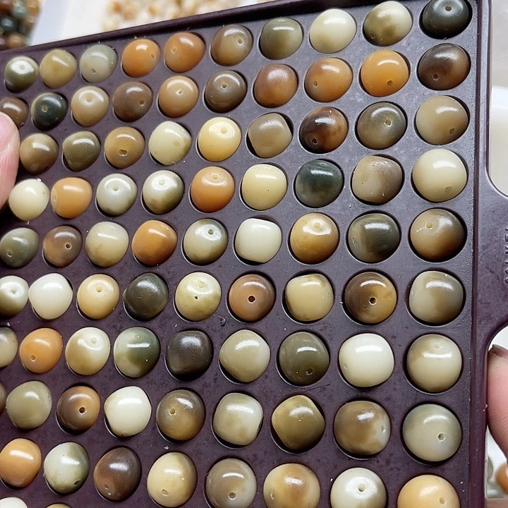 白玉菩提吊坠精品12-11花皮桶珠330