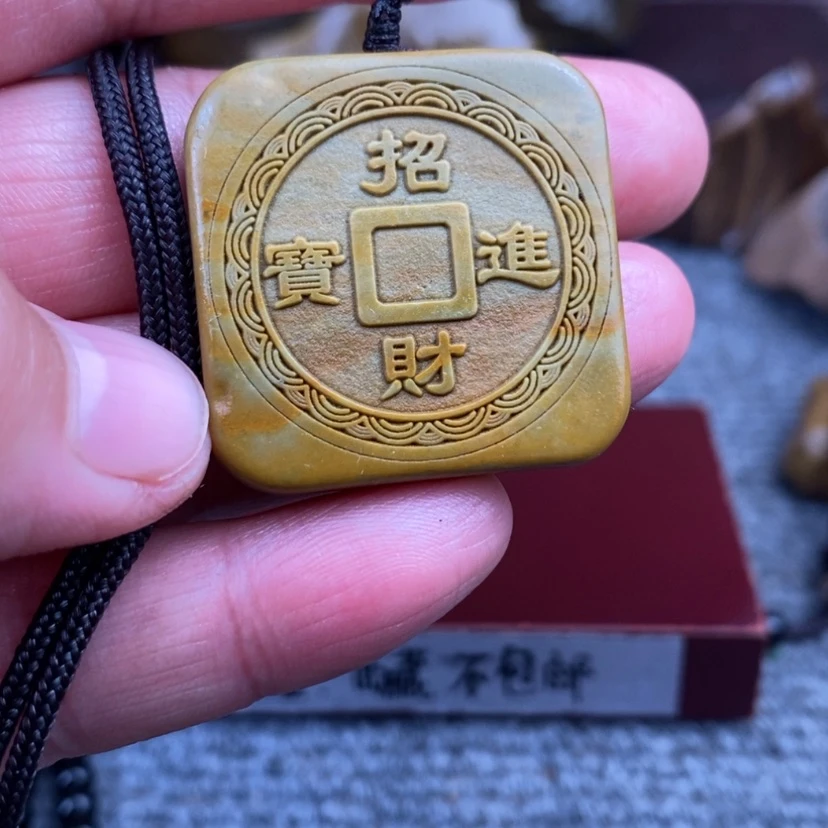【闪购商品】原石雕刻手把件