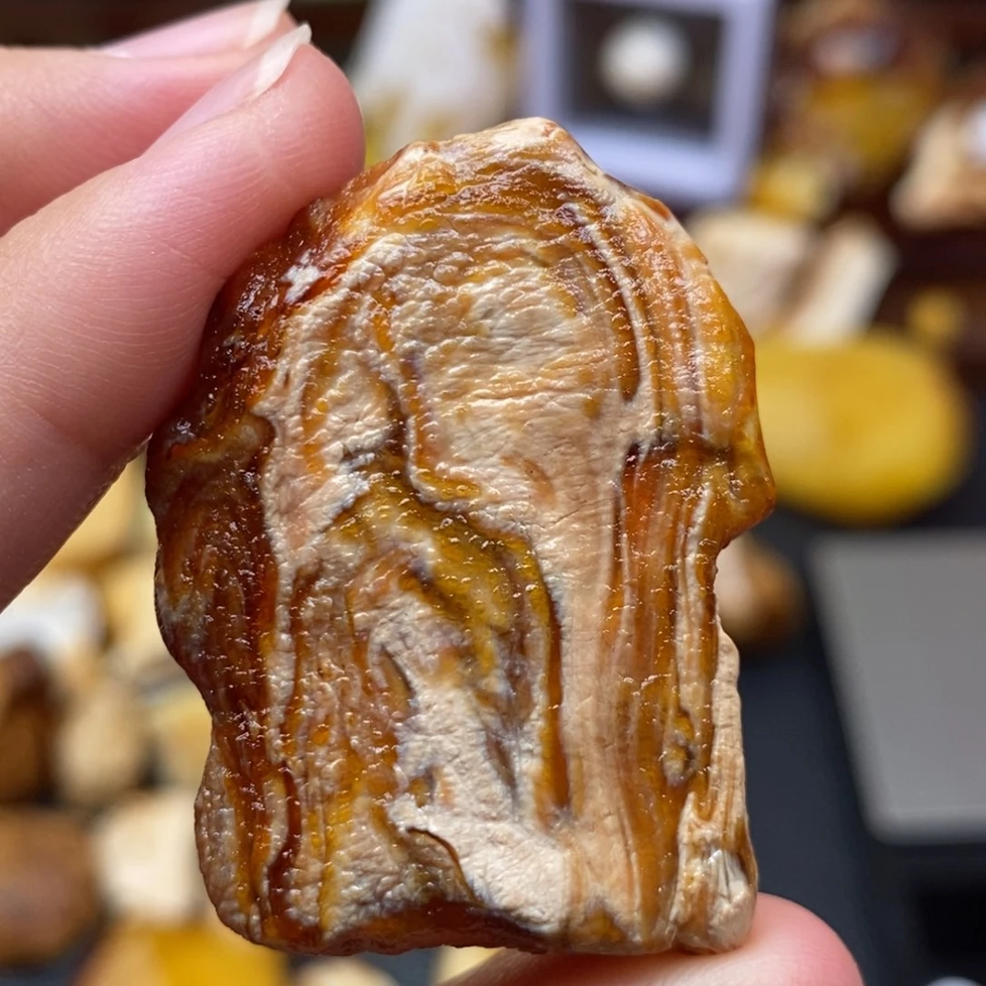 定制琥珀未镶嵌蜜蜡