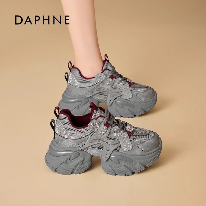 达芙妮时尚老爹鞋女款2025秋冬新款加绒增高厚底百搭小个子休闲鞋