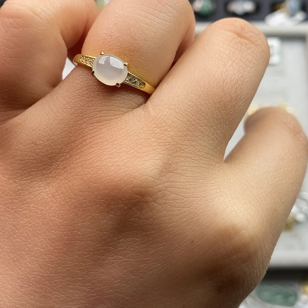 翡翠未镶嵌戒指翡翠