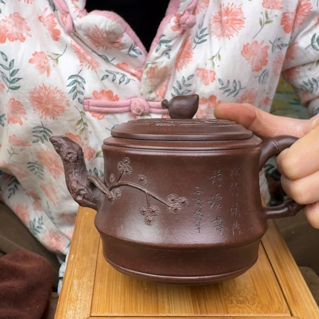 紫砂茶壶宜兴紫砂壶艺术