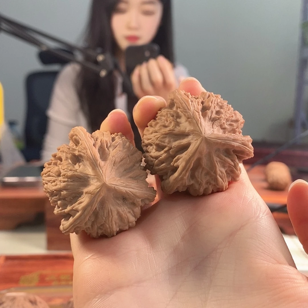 吊坠文玩核桃40文山三棱