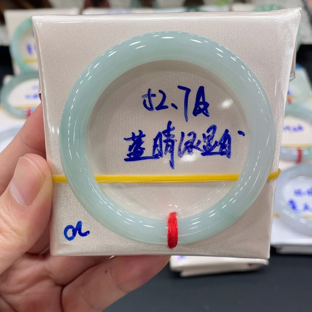 未镶嵌手镯翡翠翡翠