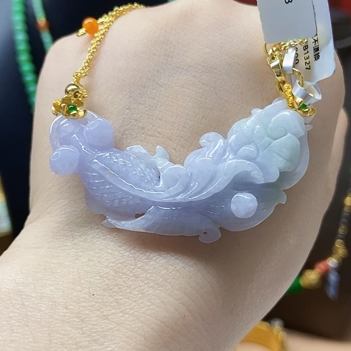 翡翠未镶嵌颈饰吊坠