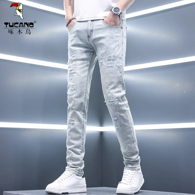 啄木鸟2025新款浅色破洞裤子男士牛仔裤男夏季薄款修身小脚痞帅裤