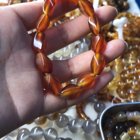 玛瑙/玉髓手链未镶嵌布**噜