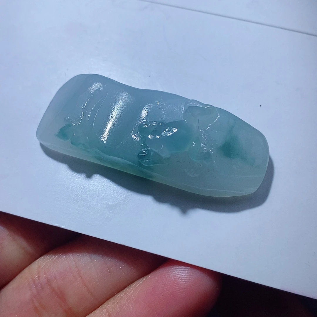 定制翡翠未镶嵌翡翠