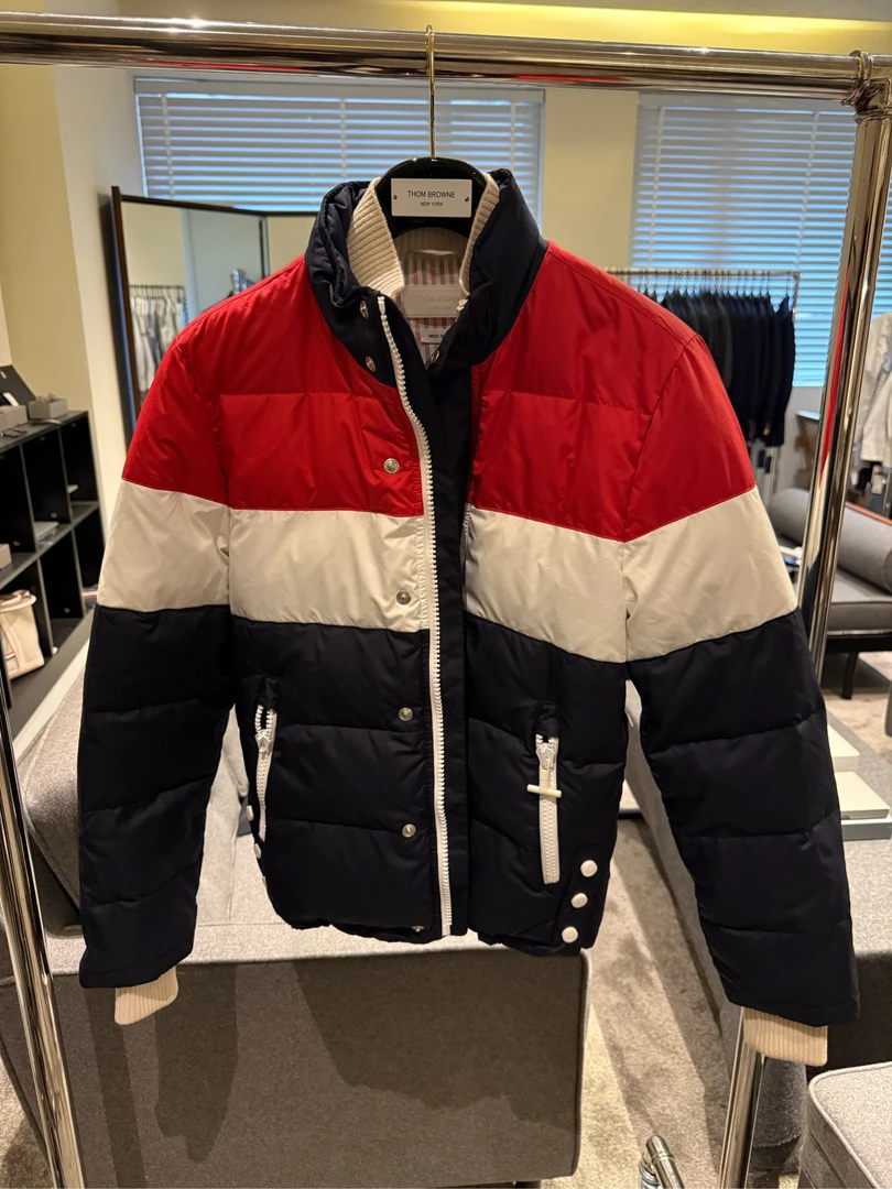 99新 THOMBROWNE S级 TB1436 稀有款红白蓝配色羽绒服 0码国专2W5
