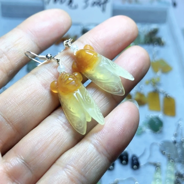 【闪购商品】蛇纹石玉挂件未镶嵌