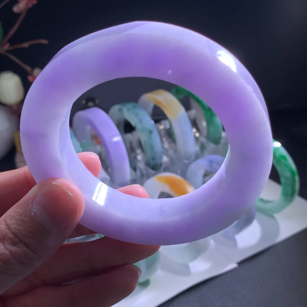 定制翡翠未镶嵌手镯