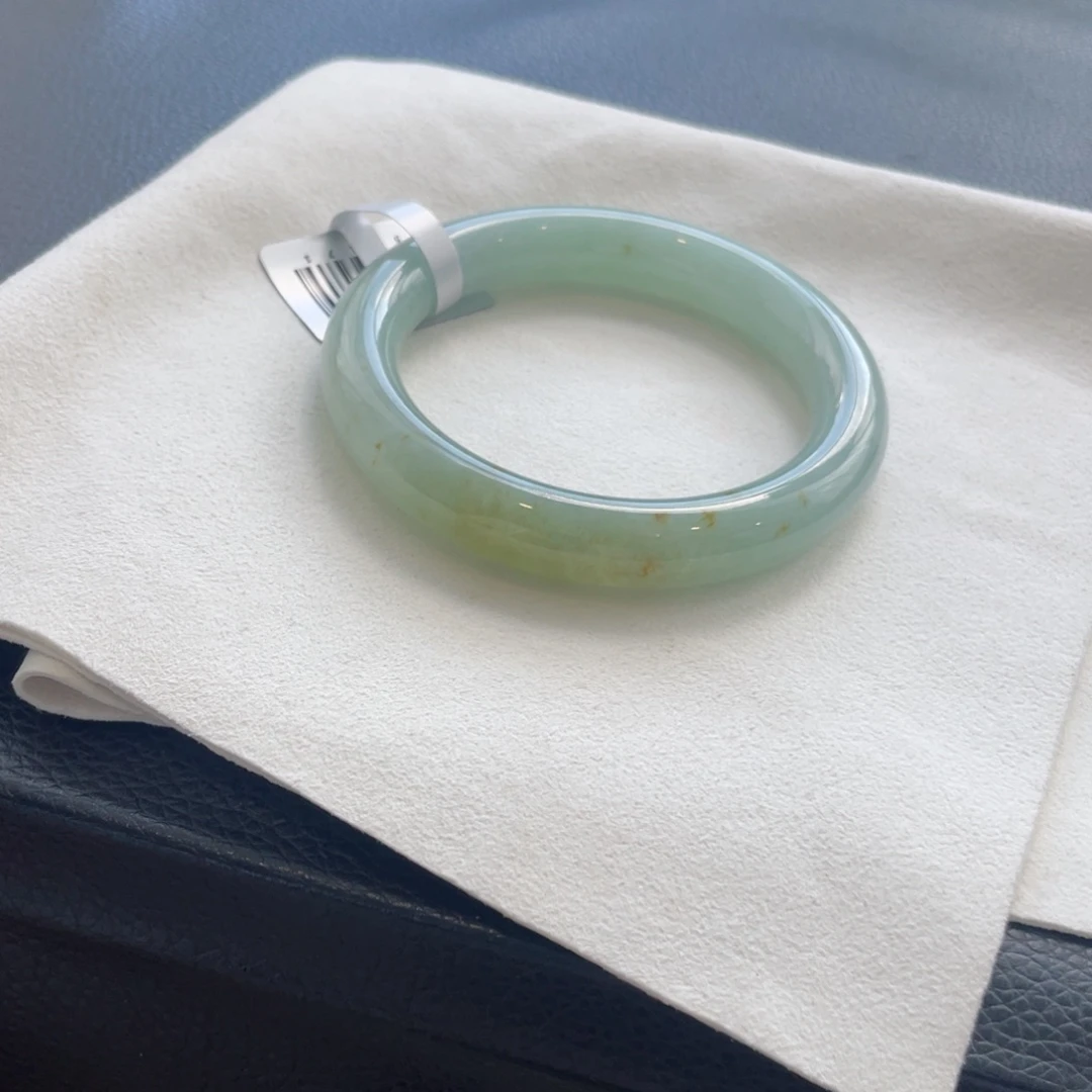 翡翠未镶嵌手镯56