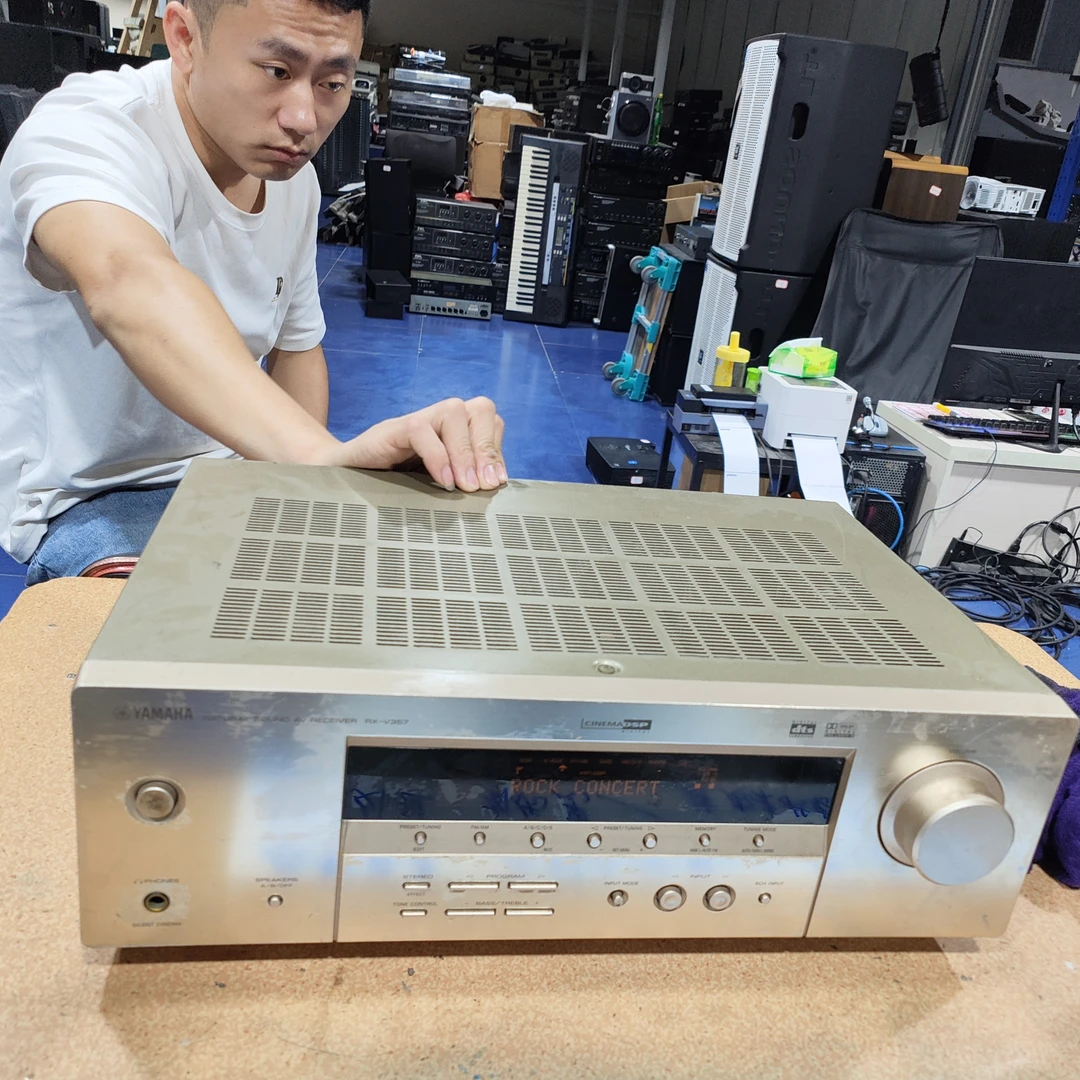 8新  二手雅马哈V357功放，出声，不带线材，不退不换