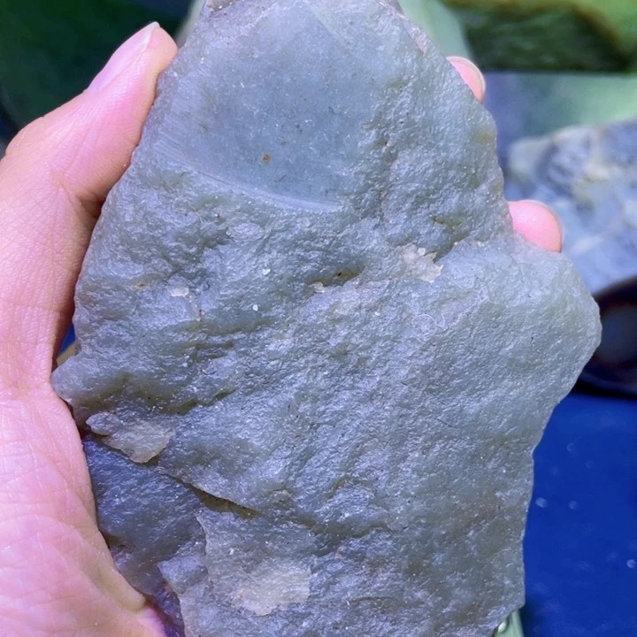 未镶嵌和田玉（糖玉）珠宝半成品