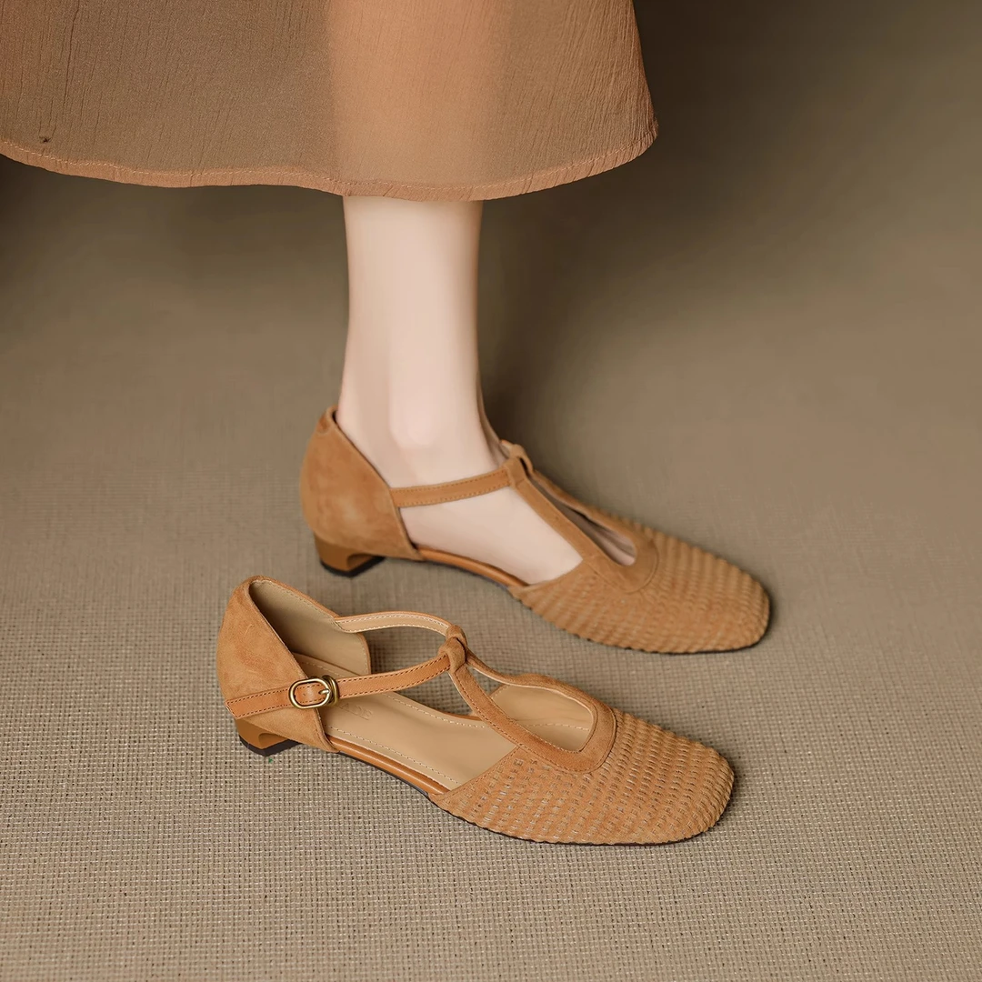 方头编织中空凉鞋女2025夏新款百搭法式复古仙女风低粗跟包头凉鞋