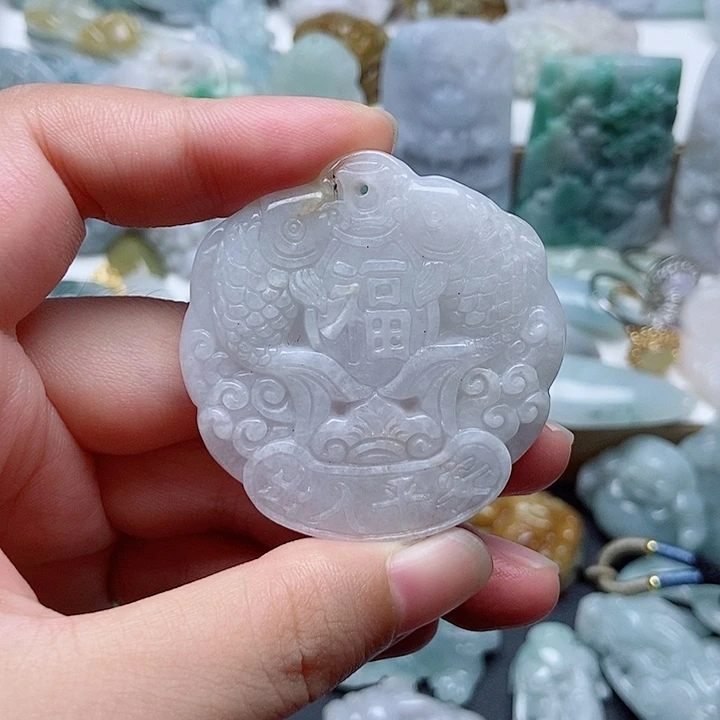 翡翠未镶嵌颈饰翡翠