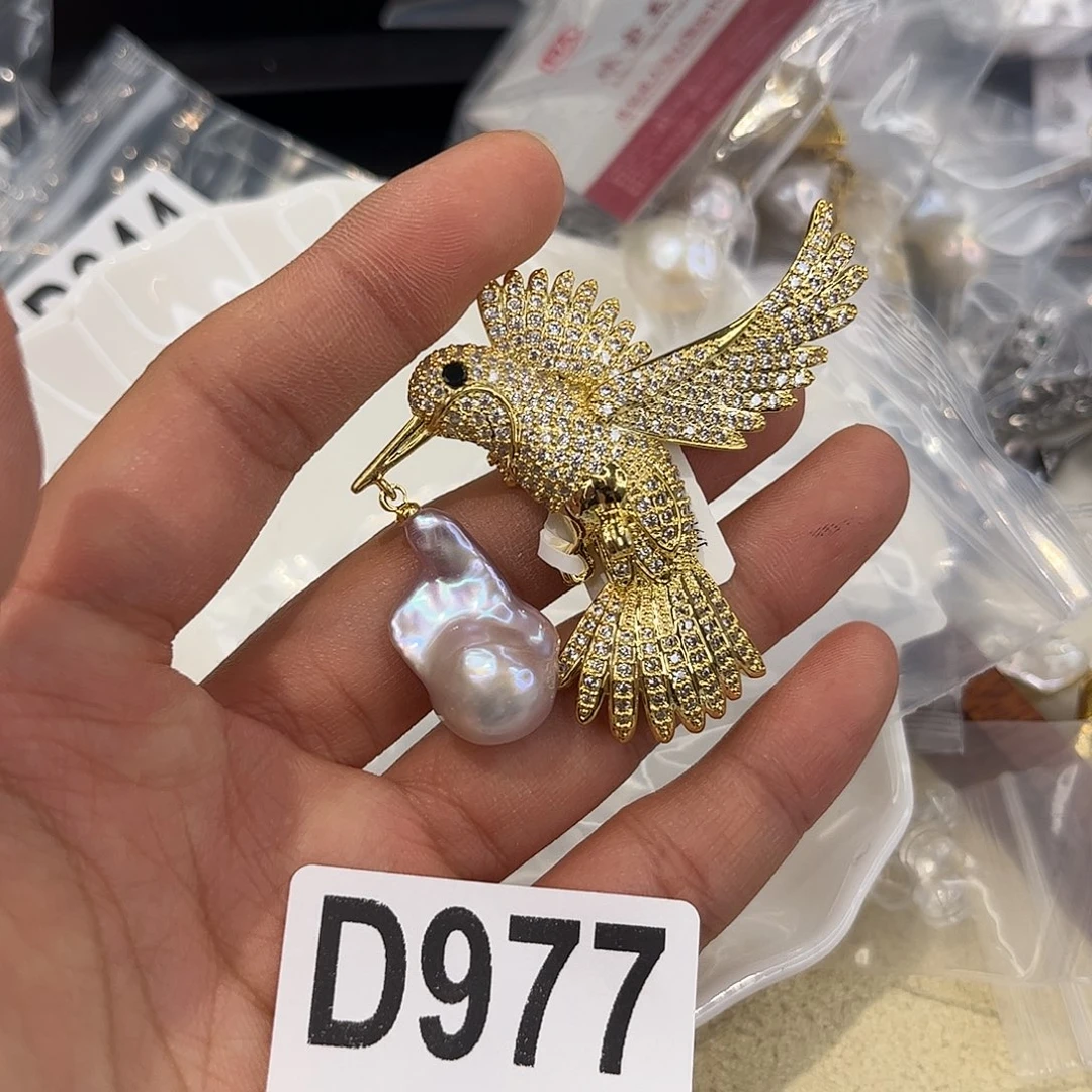 合金耳饰淡水珍珠