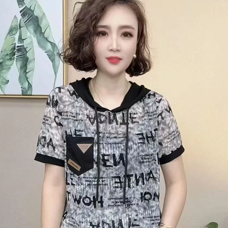 2025新款时尚减龄新潮风撞色连帽短袖T恤显瘦百搭女大码休闲上衣