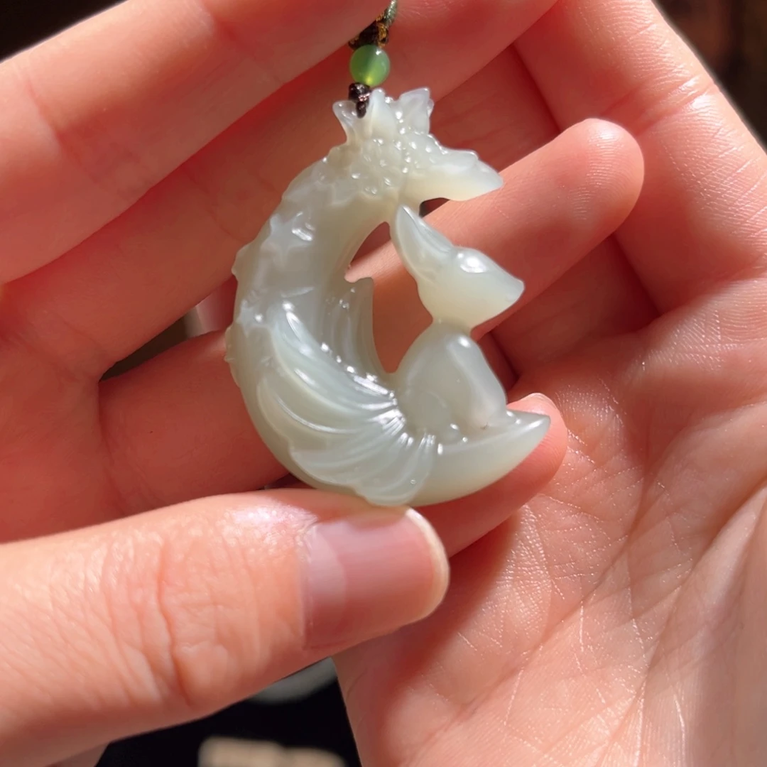 吊坠(不含链)未镶嵌和田玉新疆且末近况凤九400