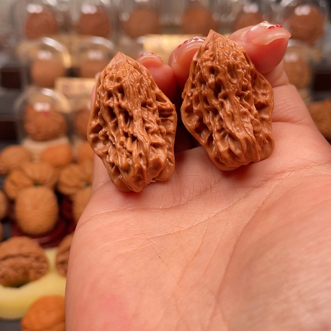 翊***一把件文玩核桃小鸟