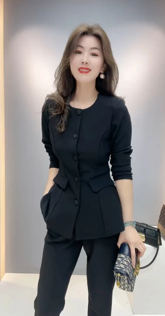 春季新款时尚潮流气质圆领套装（上衣+裤子）洋气百搭显瘦两件套