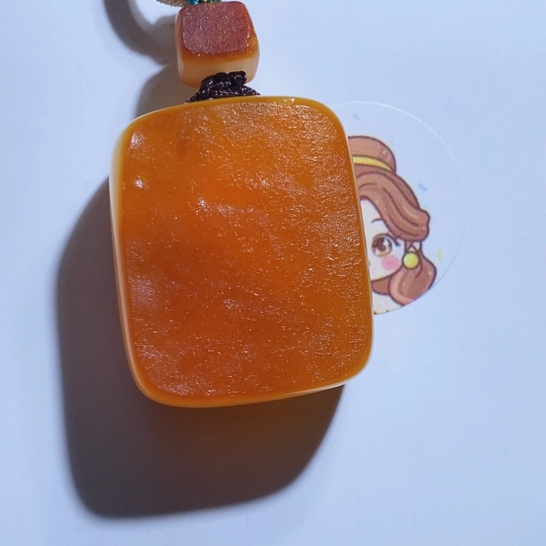 未镶嵌琥珀珠宝奇石