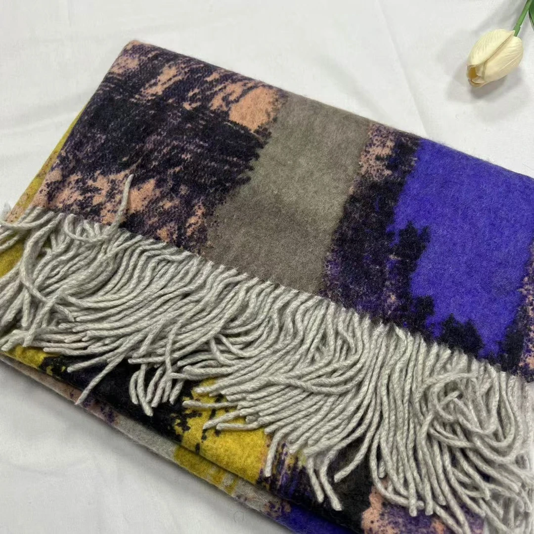 羊绒长巾-霓虹涂鸦 190*65cm丝巾