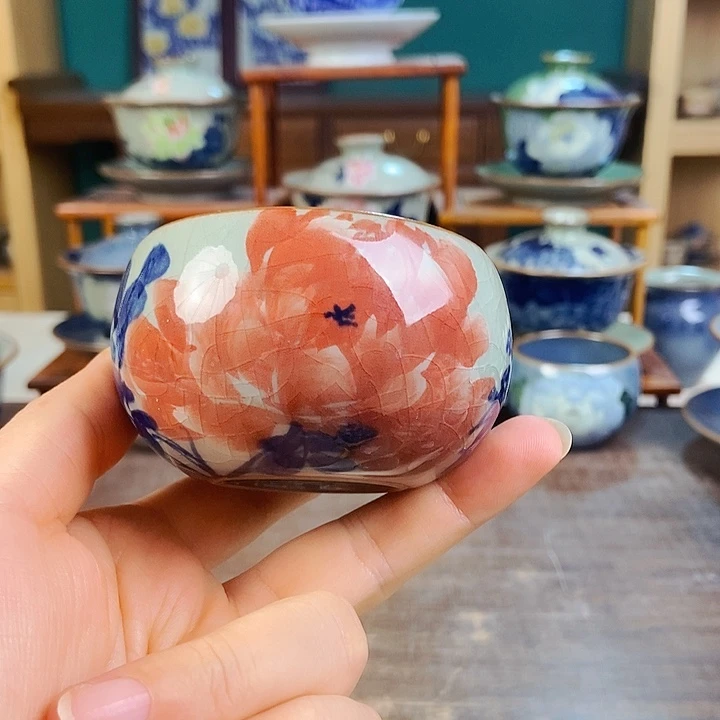 瓷片手工制作工艺精湛等