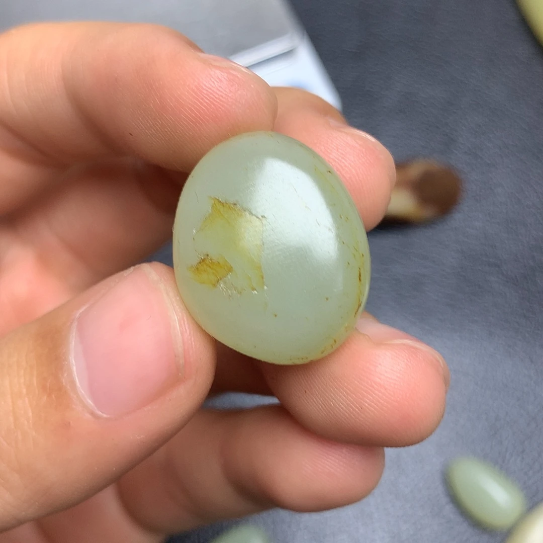 和田玉未镶嵌摆件