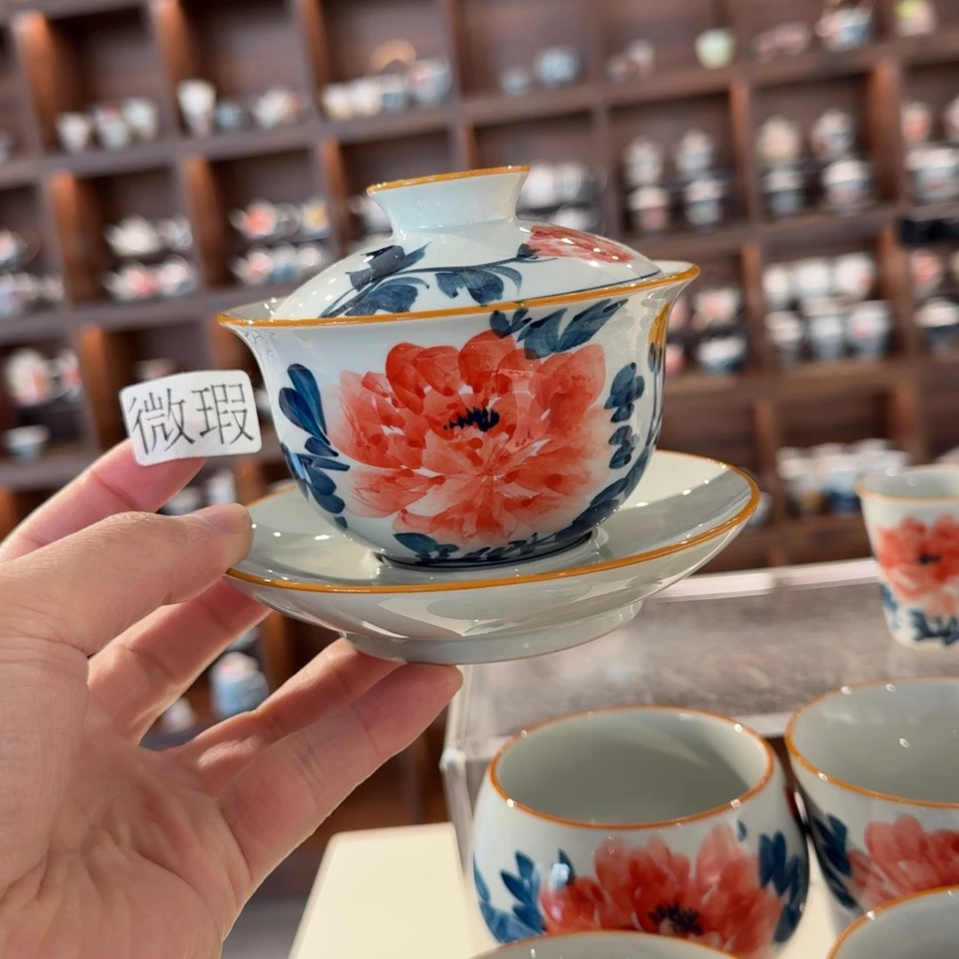 釉下手绘茶具微瑕