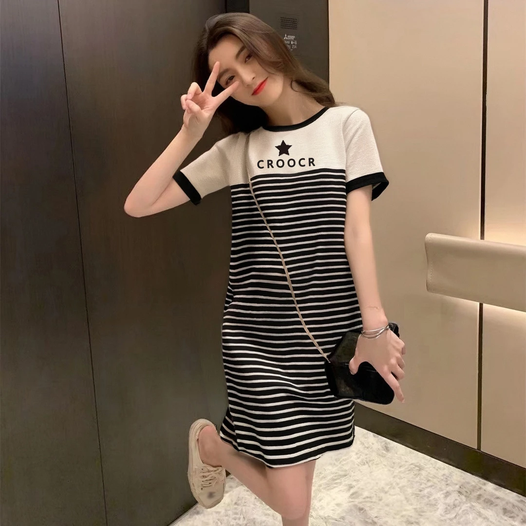 【粉丝专享】夏季女短袖连衣裙宽松显瘦修身复古气质圆领t恤裙243