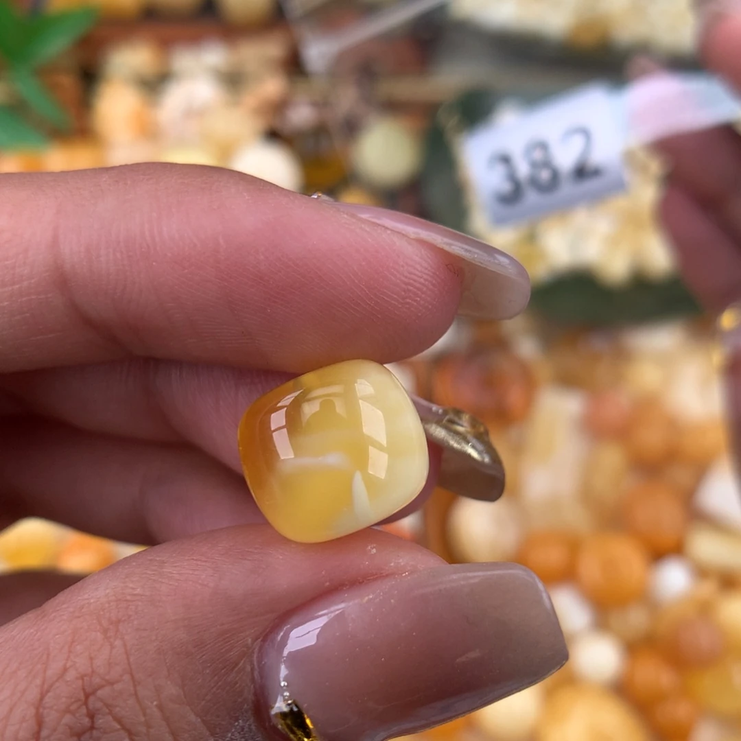 琥珀珠宝奇石未镶嵌12 溶洞植物飘絮