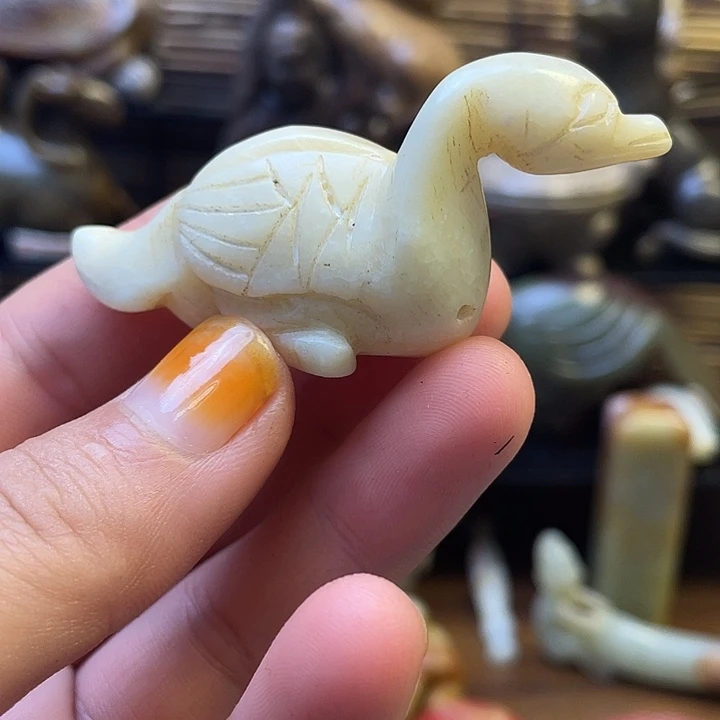 和田玉（糖玉）未镶嵌挂件