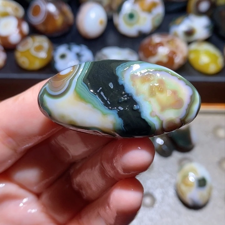 未镶嵌玛瑙/玉髓珠宝半成品129