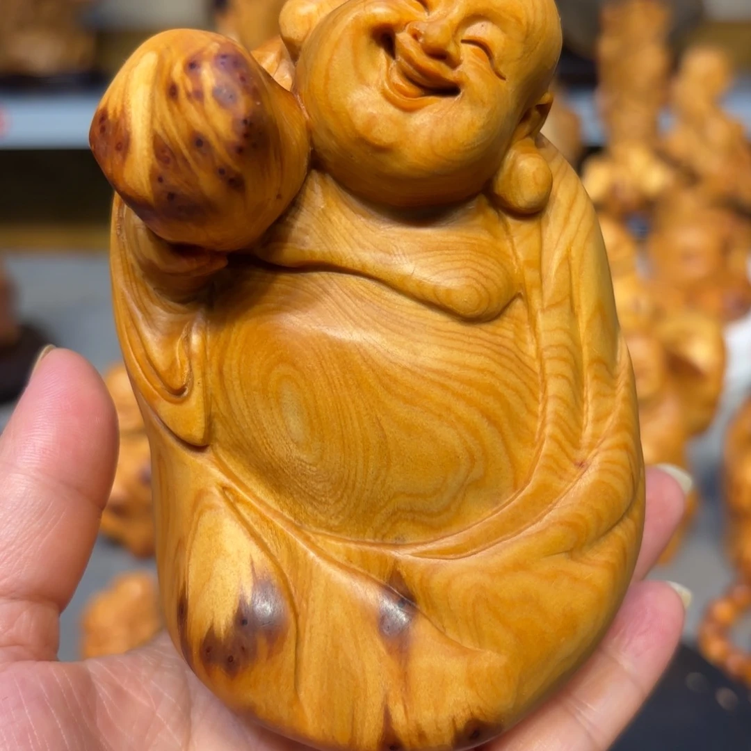 木太行崖柏弥勒佛留疤