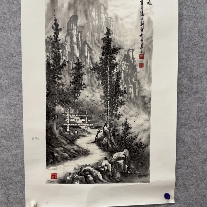 国画花鸟等图案和造型都非常