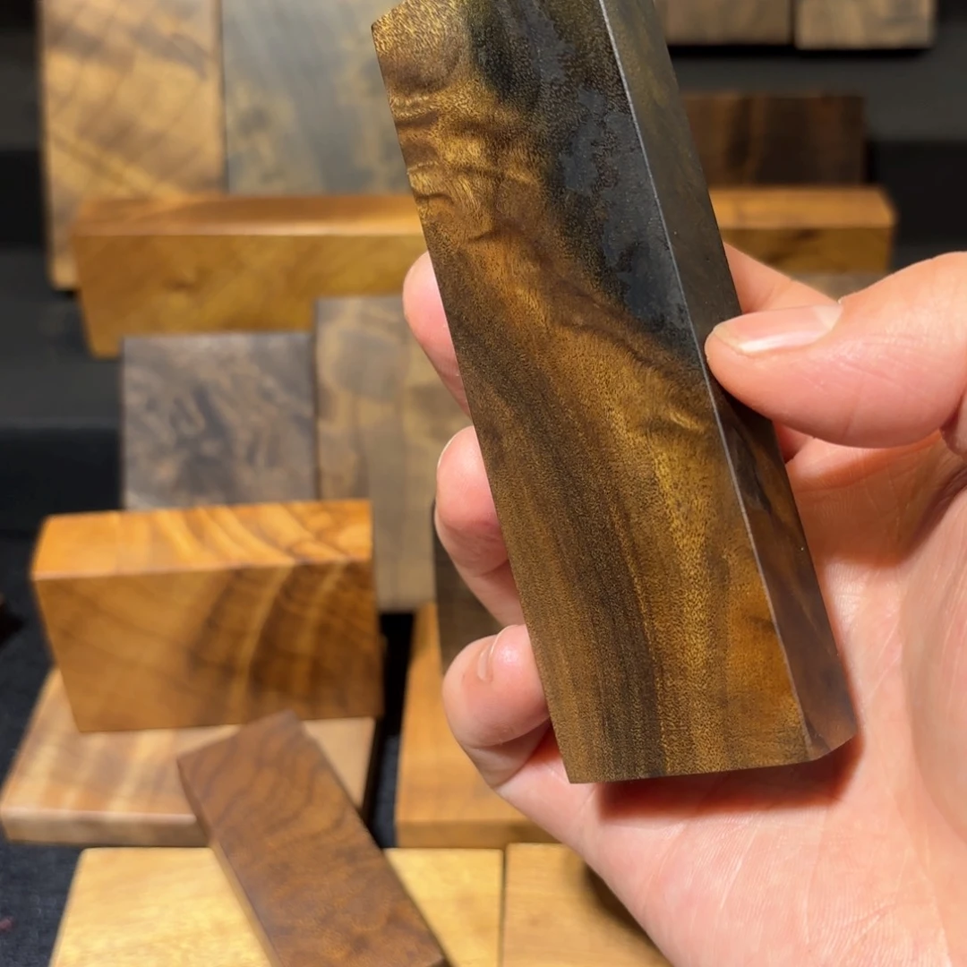 金丝楠瑞****械金丝楠木一物一拍