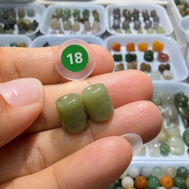 未镶嵌和田玉珠宝半成品