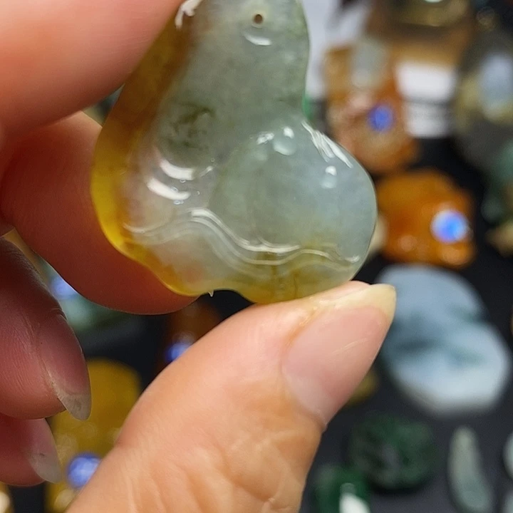 定制翡翠未镶嵌天然缅甸翡翠定制