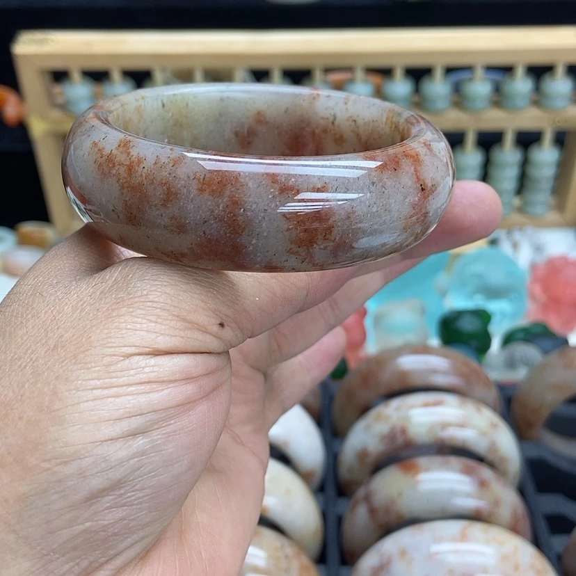【闪购商品】石英质玉手镯60未镶嵌星***?