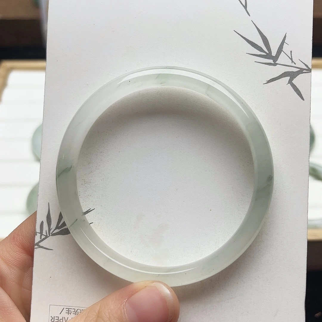 未镶嵌手镯石英质玉21
