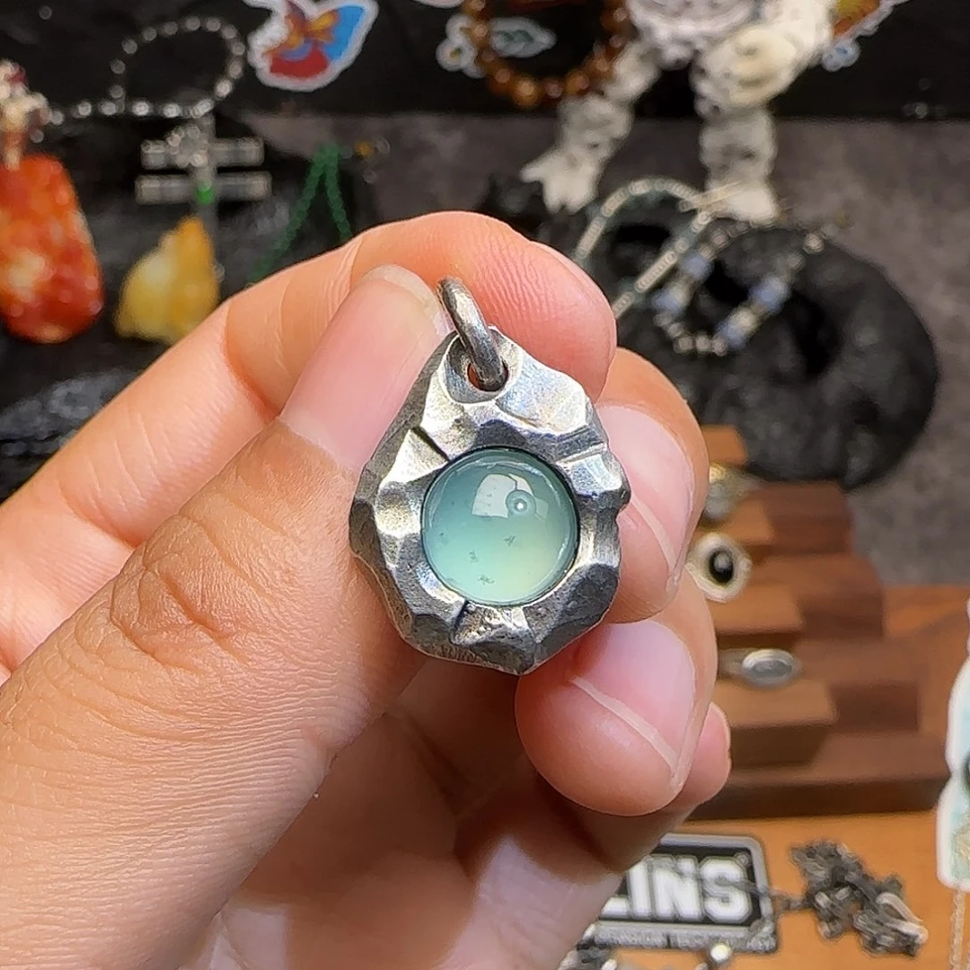 S***l翡翠银S925镶嵌颈饰